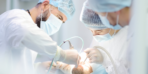 La rigenerazione ossea per il trattamento dei difetti bidimensionali e tridimensionali 