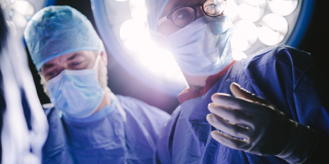 Nuova soluzione per il trattamento delle parodontiti e perimplantiti