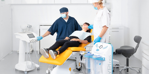 Introduzione alla sedazione cosciente con ossigeno e protossido d&rsquo;azoto e all&rsquo;utilizzo della sedation machine